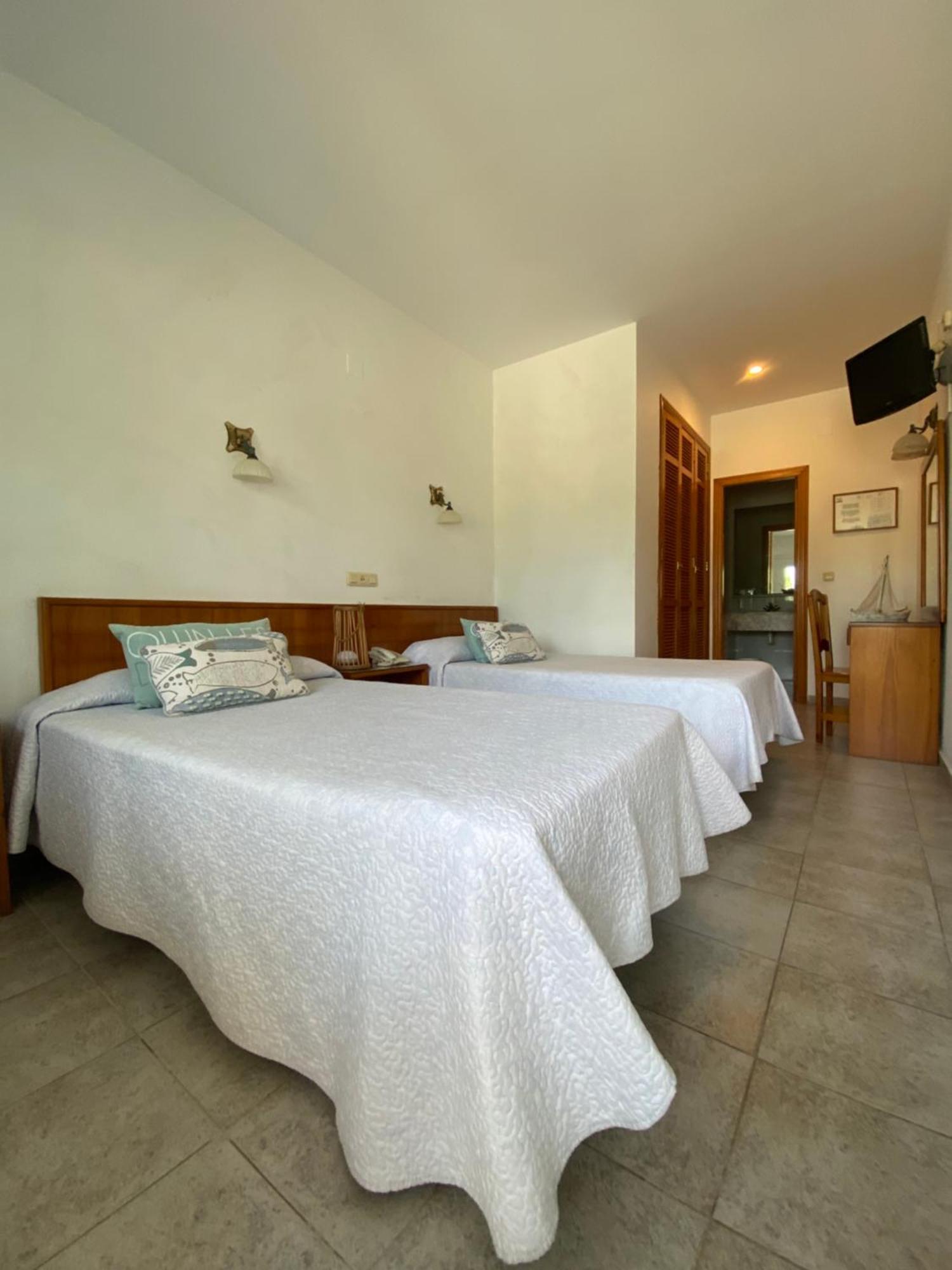 Hostal Blayet فالنسيا المظهر الخارجي الصورة