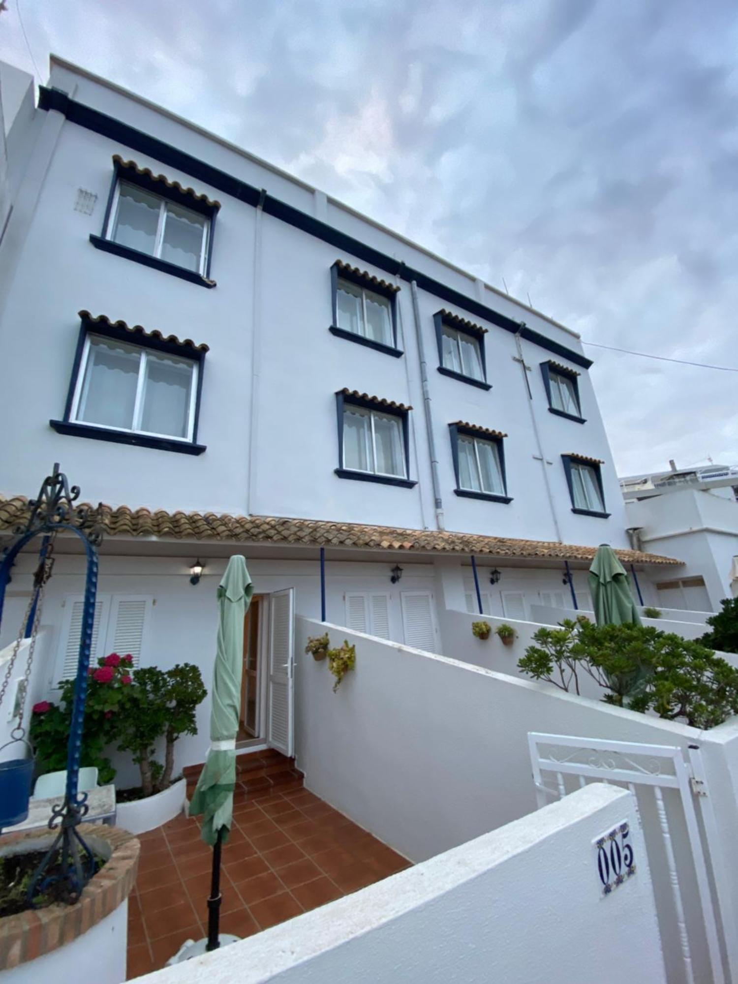 Hostal Blayet فالنسيا المظهر الخارجي الصورة
